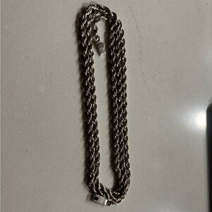 Men’s silver rope chain
